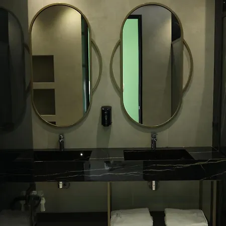 Comfort 4*
