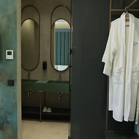 Comfort Otel Golem (Tirana)