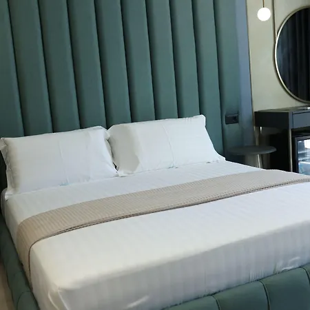 Hotel Comfort Golem (Tirana)