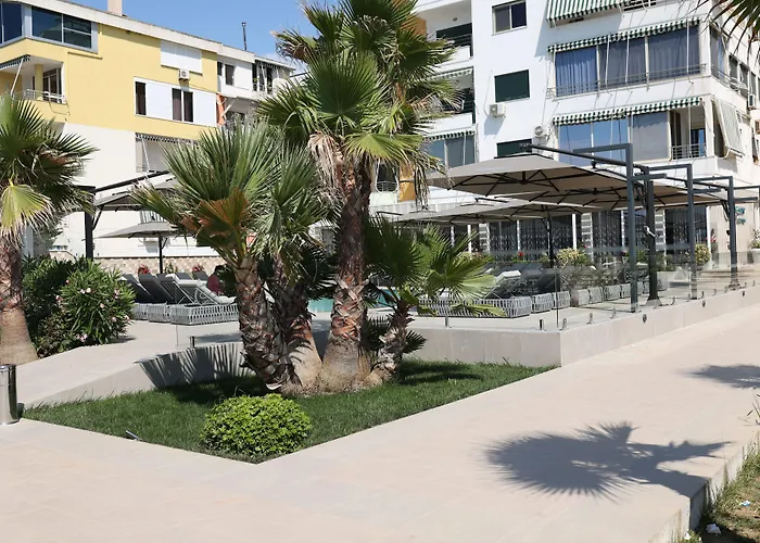 ホテル Comfort ゴーレム