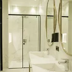 Ξενοδοχείο Comfort Golem (Tirana)