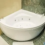 Ξενοδοχείο Comfort 4*