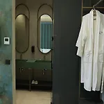 Comfort Ξενοδοχείο Golem (Tirana)