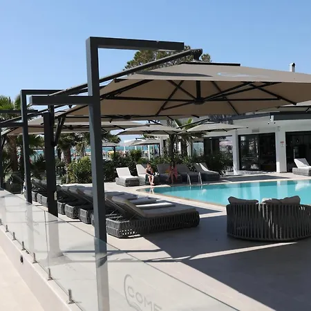 Comfort 4* Golem (Tirana)