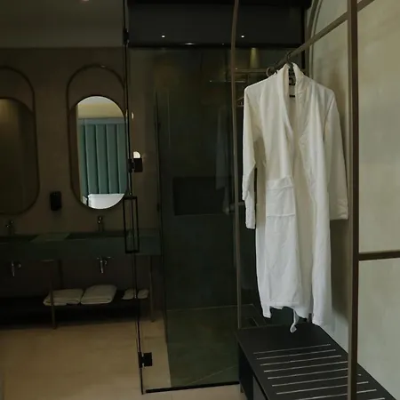 Comfort 4* Golem (Tirana)