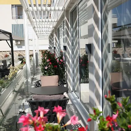 Comfort Golem (Tirana)