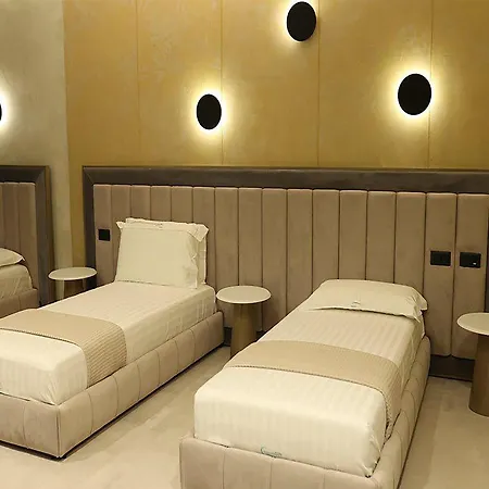 Comfort Hotel 4*