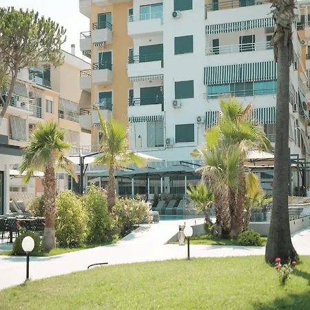 Hotel Comfort Golem (Tirana)