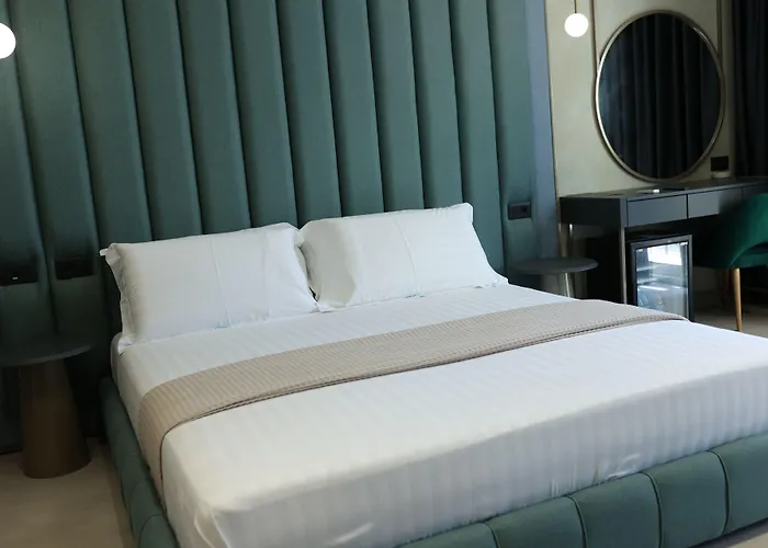 Hotel Comfort Golem (Tirana)